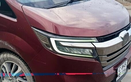 Honda Stepwgn IV, 2018 год, 2 390 000 рублей, 2 фотография