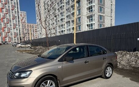 Volkswagen Polo VI (EU Market), 2016 год, 1 100 000 рублей, 2 фотография