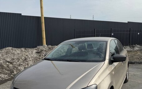 Volkswagen Polo VI (EU Market), 2016 год, 1 100 000 рублей, 16 фотография