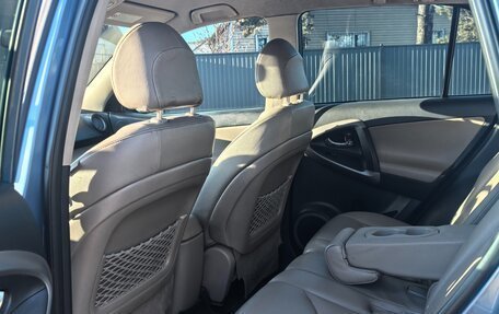 Toyota RAV4, 2006 год, 1 350 000 рублей, 5 фотография