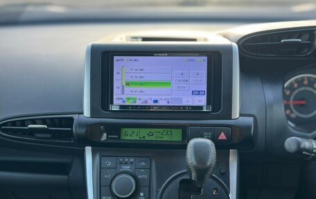 Toyota Wish II, 2011 год, 1 079 000 рублей, 21 фотография