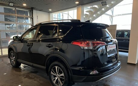 Toyota RAV4, 2017 год, 2 569 000 рублей, 10 фотография