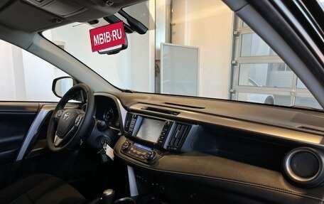 Toyota RAV4, 2017 год, 2 569 000 рублей, 16 фотография