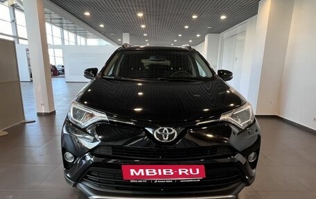 Toyota RAV4, 2017 год, 2 569 000 рублей, 12 фотография