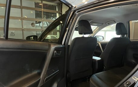 Toyota RAV4, 2017 год, 2 569 000 рублей, 22 фотография