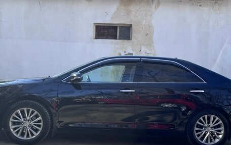 Toyota Camry, 2018 год, 2 370 000 рублей, 10 фотография