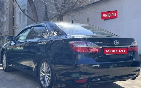 Toyota Camry, 2018 год, 2 370 000 рублей, 8 фотография