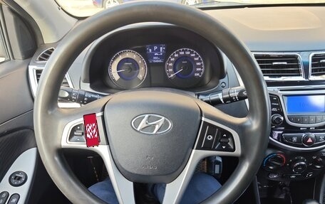 Hyundai Solaris II рестайлинг, 2013 год, 780 000 рублей, 14 фотография