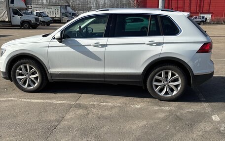 Volkswagen Tiguan II, 2019 год, 3 400 000 рублей, 3 фотография