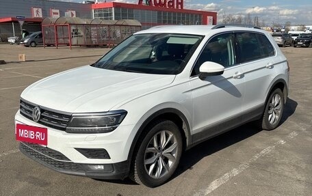 Volkswagen Tiguan II, 2019 год, 3 400 000 рублей, 2 фотография