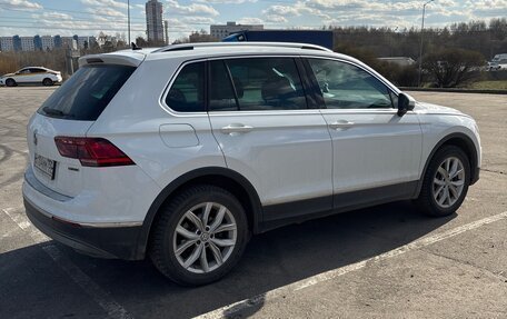 Volkswagen Tiguan II, 2019 год, 3 400 000 рублей, 7 фотография