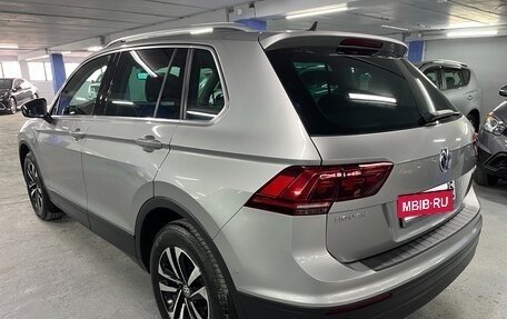 Volkswagen Tiguan II, 2019 год, 2 495 000 рублей, 7 фотография
