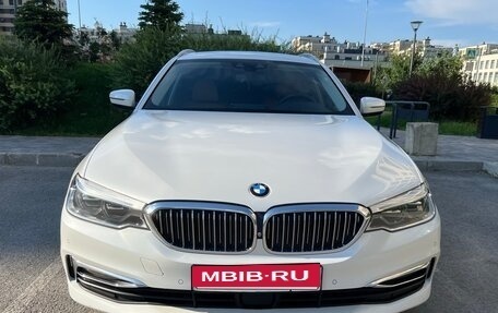 BMW 5 серия, 2019 год, 3 050 000 рублей, 4 фотография
