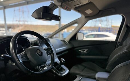 Renault Scenic IV, 2018 год, 1 699 000 рублей, 13 фотография