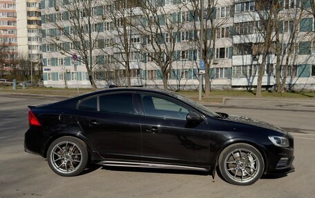 Volvo S60 Cross Country, 2017 год, 2 150 000 рублей, 9 фотография