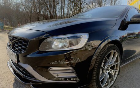 Volvo S60 Cross Country, 2017 год, 2 150 000 рублей, 10 фотография