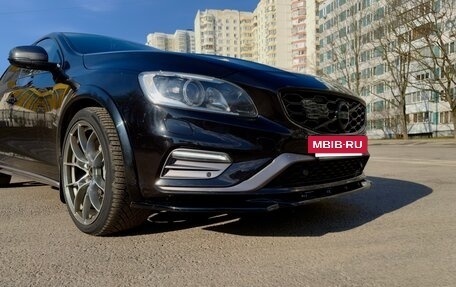 Volvo S60 Cross Country, 2017 год, 2 150 000 рублей, 11 фотография