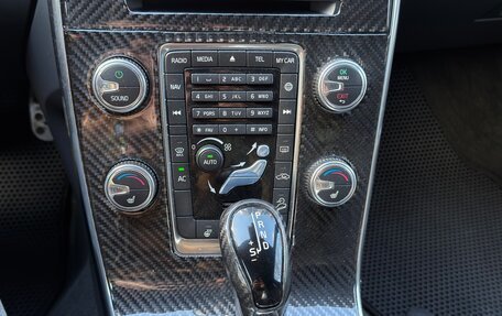 Volvo S60 Cross Country, 2017 год, 2 150 000 рублей, 25 фотография