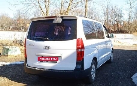 Hyundai Grand Starex Grand Starex I рестайлинг 2, 2014 год, 1 960 000 рублей, 6 фотография