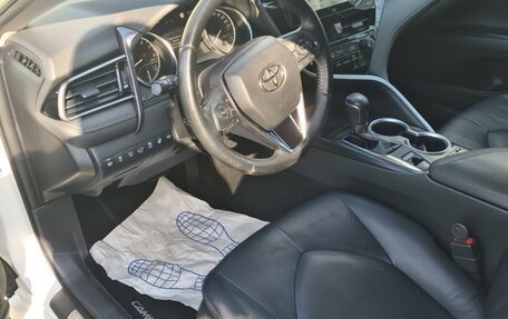 Toyota Camry, 2022 год, 3 750 000 рублей, 15 фотография