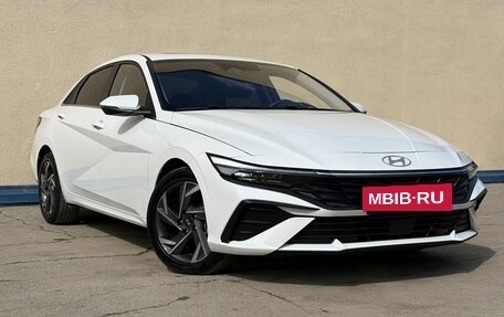 Hyundai Elantra, 2024 год, 2 390 000 рублей, 3 фотография