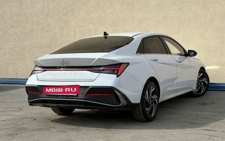 Hyundai Elantra, 2024 год, 2 390 000 рублей, 5 фотография