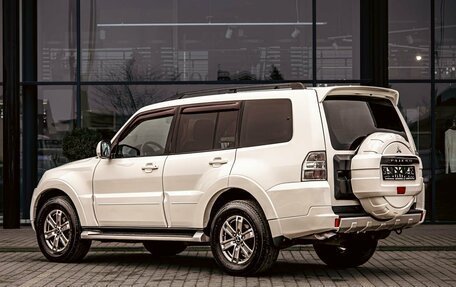 Mitsubishi Pajero IV, 2013 год, 1 895 000 рублей, 4 фотография