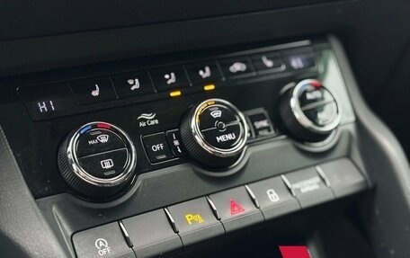 Skoda Karoq I, 2020 год, 2 220 000 рублей, 26 фотография