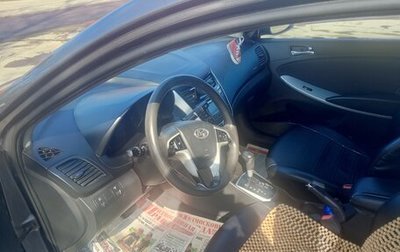 Hyundai Solaris II рестайлинг, 2013 год, 850 000 рублей, 1 фотография