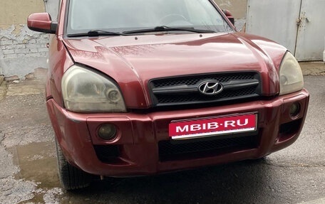 Hyundai Tucson III, 2008 год, 690 000 рублей, 1 фотография