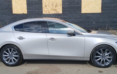 Mazda 3, 2022 год, 2 250 000 рублей, 1 фотография