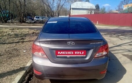 Hyundai Solaris II рестайлинг, 2013 год, 850 000 рублей, 3 фотография