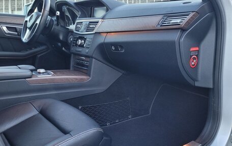 Mercedes-Benz E-Класс, 2012 год, 2 050 000 рублей, 5 фотография