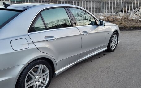 Mercedes-Benz E-Класс, 2012 год, 2 050 000 рублей, 3 фотография