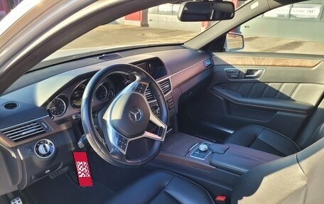 Mercedes-Benz E-Класс, 2012 год, 2 050 000 рублей, 4 фотография