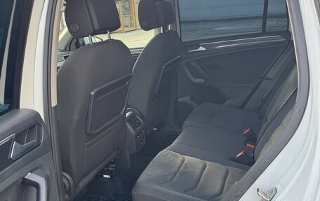 Volkswagen Tiguan II, 2020 год, 3 750 000 рублей, 17 фотография