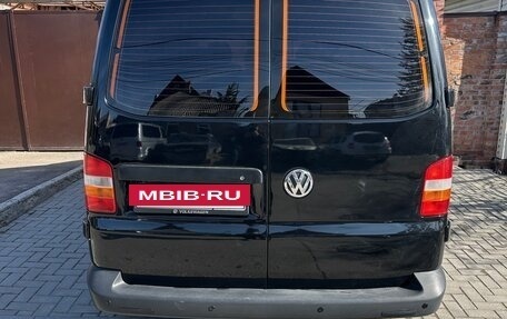 Volkswagen Caravelle T5, 2008 год, 1 480 000 рублей, 4 фотография