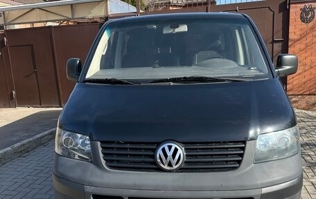 Volkswagen Caravelle T5, 2008 год, 1 480 000 рублей, 3 фотография