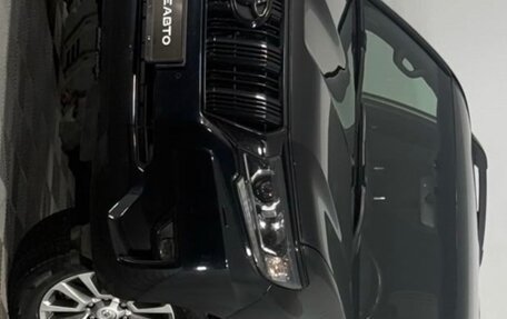 Toyota Land Cruiser Prado 150 рестайлинг 2, 2018 год, 4 300 000 рублей, 11 фотография