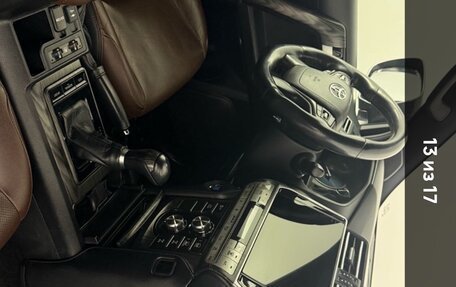 Toyota Land Cruiser Prado 150 рестайлинг 2, 2018 год, 4 300 000 рублей, 9 фотография