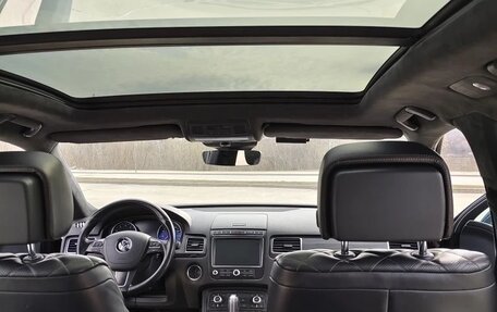 Volkswagen Touareg III, 2017 год, 3 700 000 рублей, 14 фотография