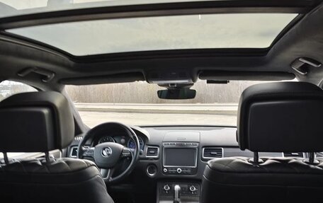 Volkswagen Touareg III, 2017 год, 3 700 000 рублей, 13 фотография