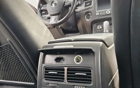 Volkswagen Touareg III, 2017 год, 3 700 000 рублей, 16 фотография