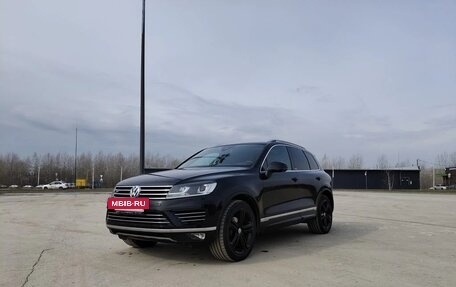 Volkswagen Touareg III, 2017 год, 3 700 000 рублей, 4 фотография
