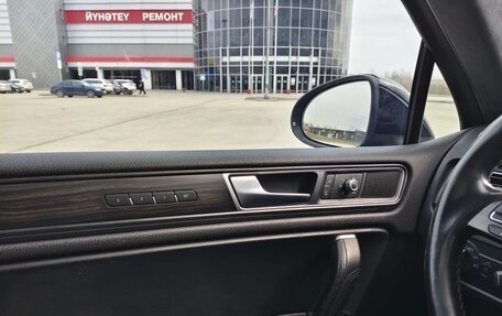 Volkswagen Touareg III, 2017 год, 3 700 000 рублей, 26 фотография