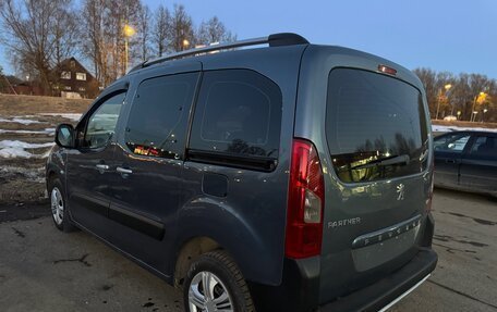 Peugeot Partner II рестайлинг 2, 2011 год, 580 000 рублей, 5 фотография