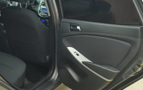 Hyundai Solaris II рестайлинг, 2012 год, 750 000 рублей, 6 фотография