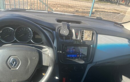 Renault Sandero II рестайлинг, 2015 год, 650 000 рублей, 7 фотография