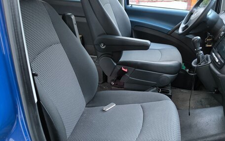 Mercedes-Benz Vito, 2011 год, 1 550 000 рублей, 14 фотография