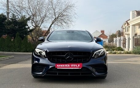 Mercedes-Benz E-Класс, 2017 год, 3 500 000 рублей, 2 фотография